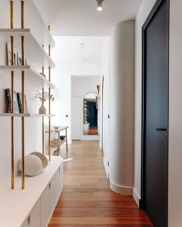 Плинтус / SX163 SQUARE