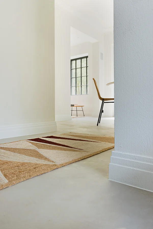 Плинтус / SX180 HIGH LINE