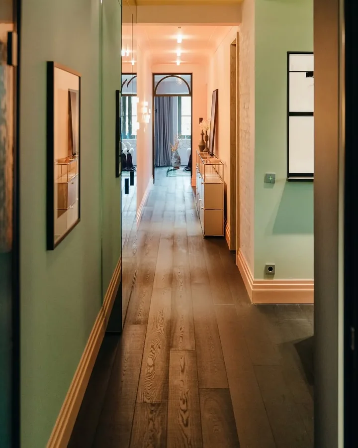 Плинтус / SX181 HIGH LINE