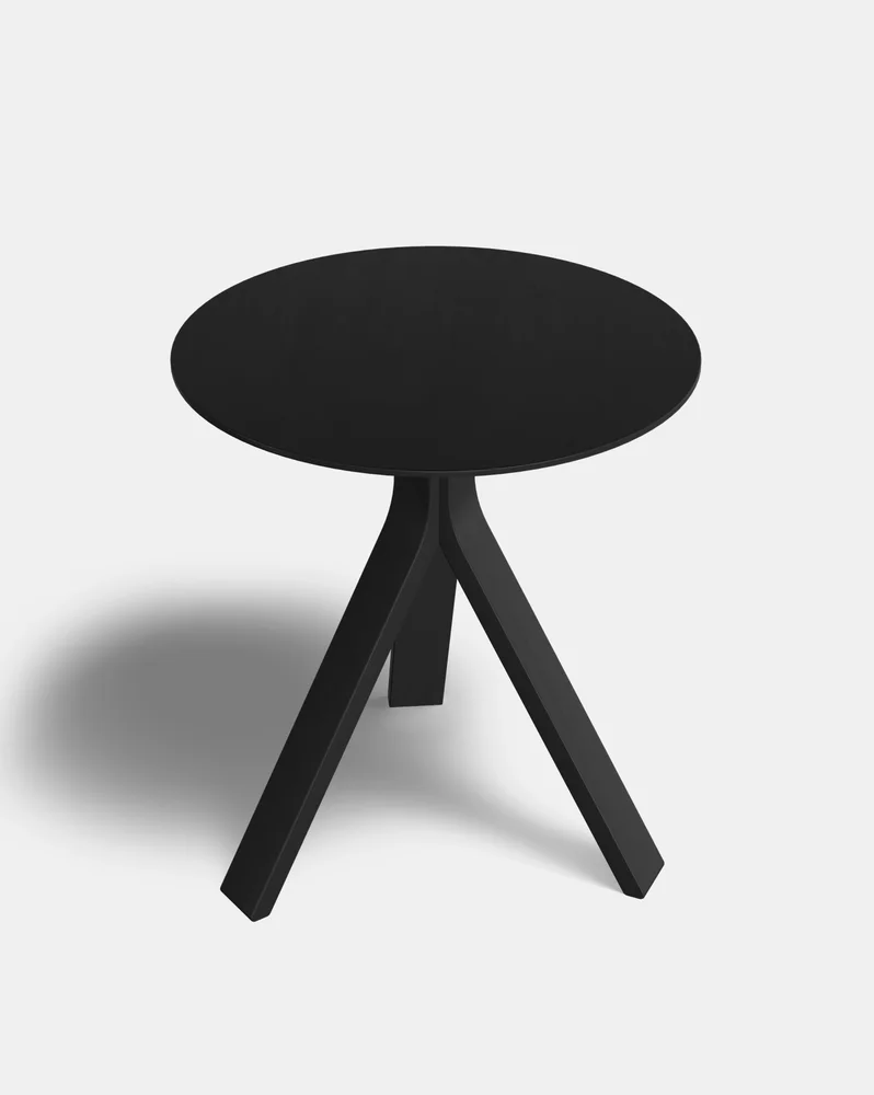 SvoyDesign / Tree